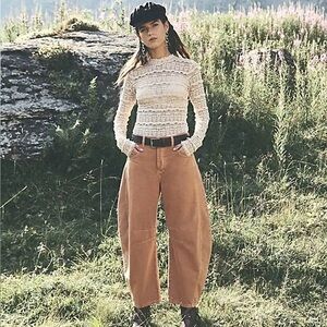 NWOT FREE PEOPLE WE THE FREE Good Luck Mid-Rise Barrel Jeans | Ginger Root $98